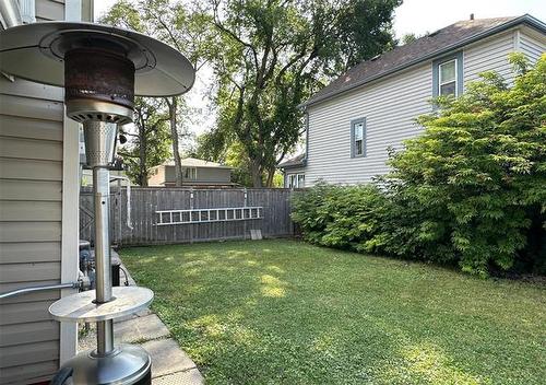 127 Lansdowne Ave, Winnipeg, MB - Outdoor