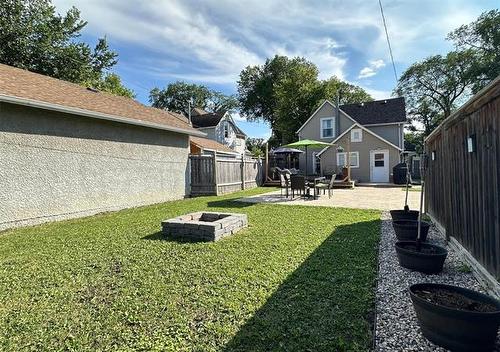 127 Lansdowne Ave, Winnipeg, MB - Outdoor With Deck Patio Veranda