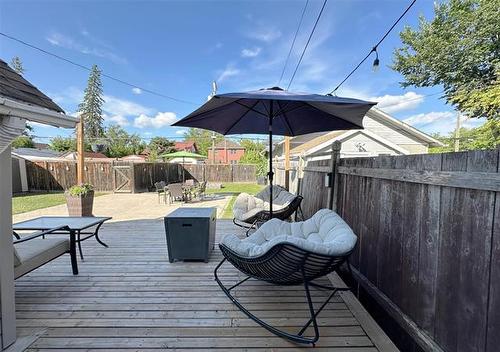 127 Lansdowne Ave, Winnipeg, MB - Outdoor With Deck Patio Veranda With Exterior