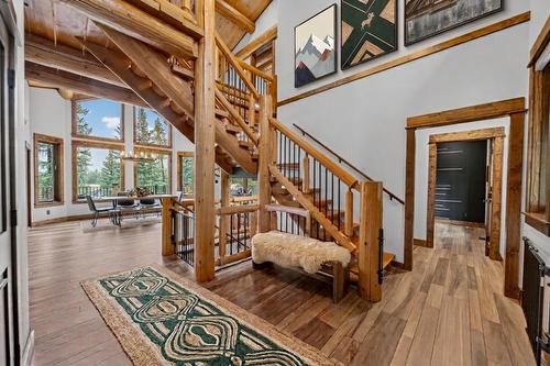3373 Mountain View Court, Jaffray, BC - Indoor Photo Showing Other Room