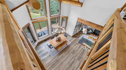 3373 Mountain View Court, Jaffray, BC - Indoor Photo Showing Other Room