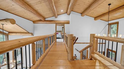 3373 Mountain View Court, Jaffray, BC - Indoor Photo Showing Other Room