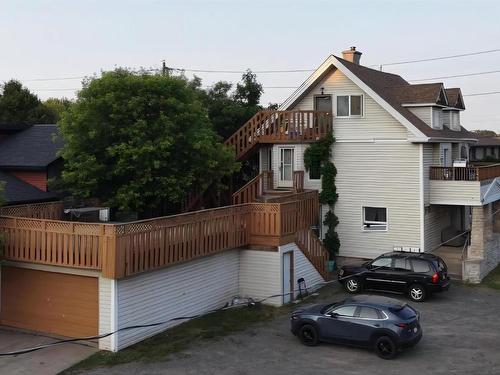 711 E Ridgeway Street E East, Thunder Bay, ON - Outdoor With Exterior