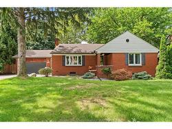 3325 CHURCH Street  Windsor, ON N9E 1V3