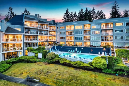 #310-2560 Departure Bay Rd  Nanaimo, BC V9S 5P1