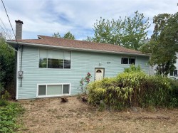 6185 Palahi Rd Duncan, BC V9L 4Y8