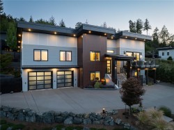 7481 Copley Ridge Dr Lantzville, BC V0R 2H0