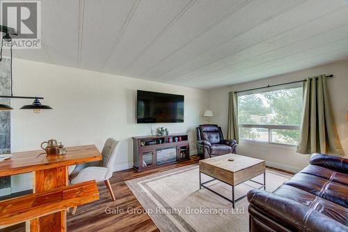 32 Pineview Ave Avenue, Malahide (Lyons), ON 