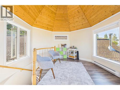 114 Bear End Road, Penticton, BC - Indoor