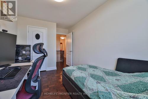 86 Venice Gate Drive, Vaughan, ON - Indoor Photo Showing Bedroom
