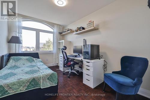 86 Venice Gate Drive, Vaughan, ON - Indoor Photo Showing Office