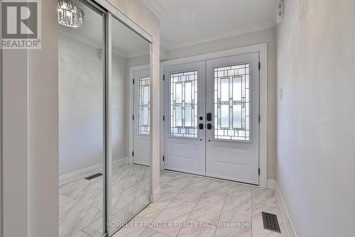86 Venice Gate Drive, Vaughan, ON - Indoor Photo Showing Other Room