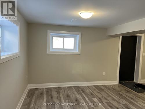 52A JANICE DRIVE , Barrie, Ontario L4N 5N4 5