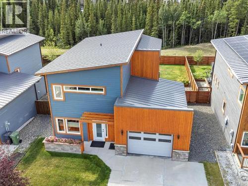 26 Iskoot Crescent, Whitehorse, YT - Outdoor With Exterior