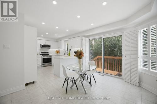 6379 Alderwood Trail, Mississauga, ON - Indoor Photo Showing Dining Room