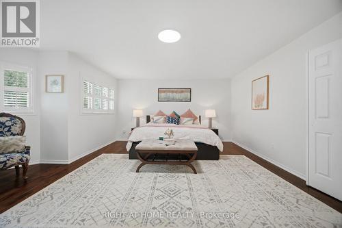 6379 Alderwood Trail, Mississauga, ON - Indoor Photo Showing Bedroom