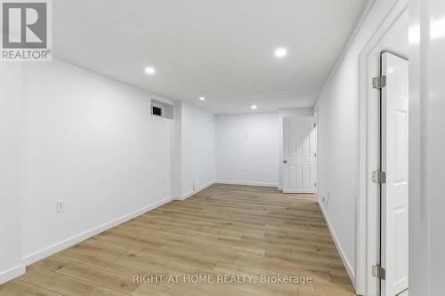 341 Rexford Drive, Hamilton, ON - Indoor Photo Showing Other Room