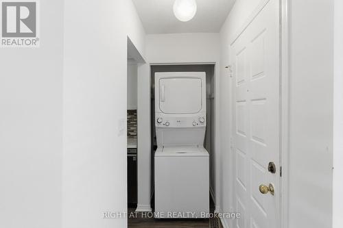 341 Rexford Drive, Hamilton, ON - Indoor Photo Showing Laundry Room