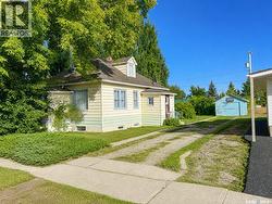 214 1ST AVENUE E Blaine Lake, SK S0J 0J0