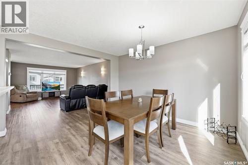 275 Wyant Lane, Saskatoon, SK - Indoor Photo Showing Dining Room