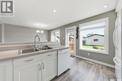 275 Wyant Lane, Saskatoon, SK - Indoor Photo Showing Kitchen With Double Sink