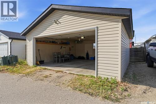 275 Wyant Lane, Saskatoon, SK - Outdoor With Exterior