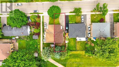 77 Overlea Drive, Kitchener, ON - Outdoor