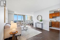 708 - 375 KING STREET N  Waterloo, ON N2J 4L6