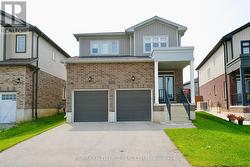 2443 BENNETT CROSS  London South, ON N6M 0G6