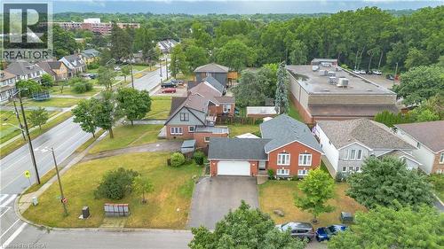 5 PASSMORE Court  Brantford, ON N3S 7V3