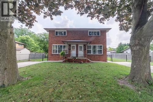 824-826 SMEETON  Windsor, ON N8S 3X5