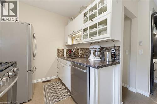 19 First Avenue, Port Dover, ON - Indoor Photo Showing Kitchen