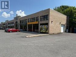 1884 MERIVALE ROAD  Ottawa, ON K2G 5W6