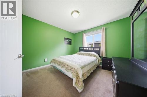 20 Melran Drive, Cambridge, ON - Indoor Photo Showing Bedroom