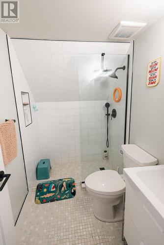 8 Sunrise Court, Tiny, ON - Indoor Photo Showing Bathroom