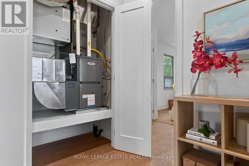 5 North Drive, Toronto, ON - Indoor Photo Showing Other Room