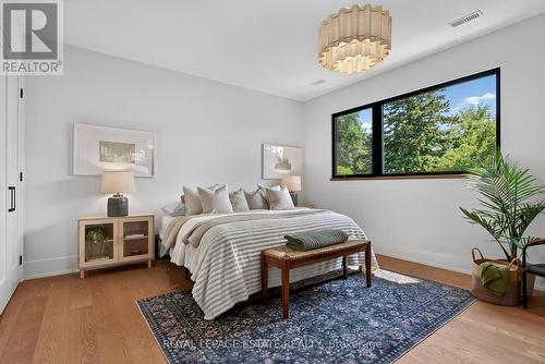 5 North Drive, Toronto, ON - Indoor Photo Showing Bedroom