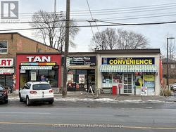 1019 COXWELL AVENUE  Toronto, ON M4C 3G4