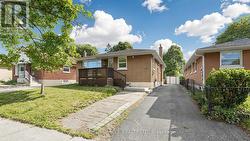 623 OLIVE AVENUE  Oshawa, ON L1H 2R8