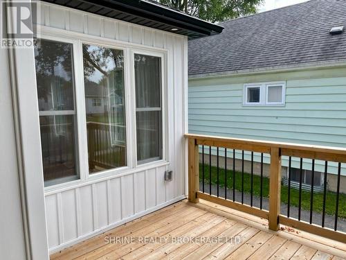 792 FLEET STREET , London East (East G), Ontario N5Y 1R9 2