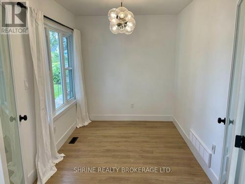 792 FLEET STREET , London East (East G), Ontario N5Y 1R9 4