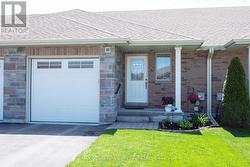 49 MCINTOSH CRESCENT  Quinte West (Murray Ward), ON K8V 0G1