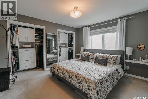 111 Hettle Cove, Saskatoon, SK - Indoor Photo Showing Bedroom