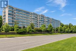 315 - 521 RIVERSIDE DRIVE  London North (North P), ON N6H 5E2