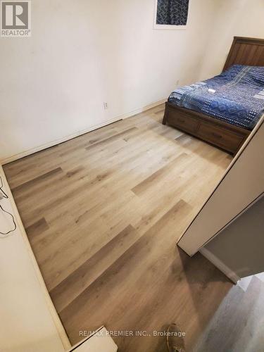 34 Argyle Road, Barrie, ON - Indoor Photo Showing Bedroom
