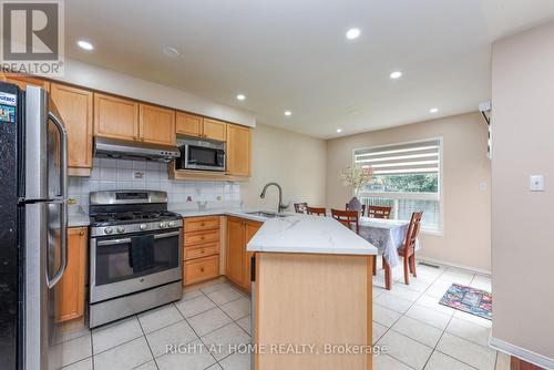 5986 Long Valley Road, Mississauga, ON - Indoor Photo Showing Kitchen