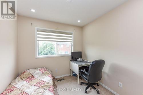 5986 Long Valley Road, Mississauga, ON - Indoor Photo Showing Bedroom