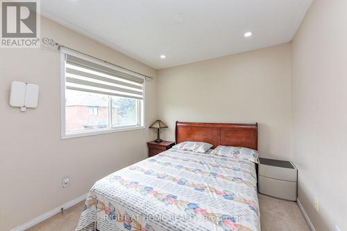5986 Long Valley Road, Mississauga, ON - Indoor Photo Showing Bedroom