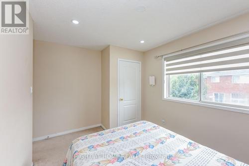 5986 Long Valley Road, Mississauga, ON - Indoor Photo Showing Bedroom
