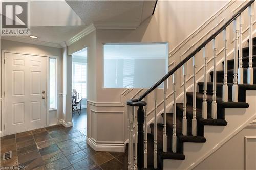 12 Pinto Drive, Ancaster, ON - Indoor Photo Showing Other Room